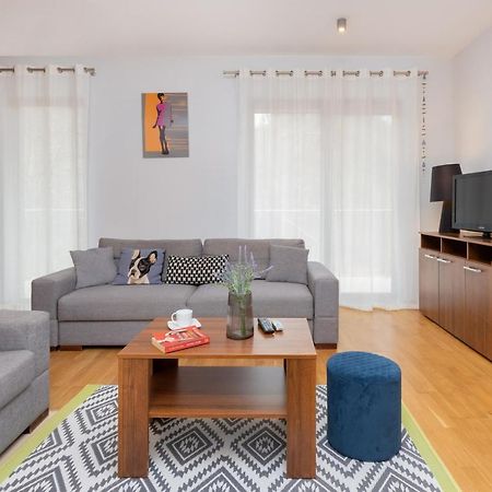 Villa 4 Pory Roku By Noclegi Renters Jastrzębia Góra المظهر الخارجي الصورة