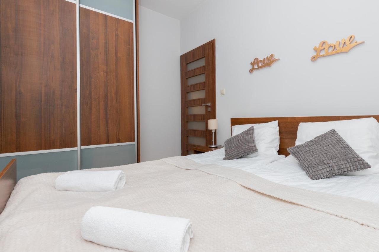 Villa 4 Pory Roku By Noclegi Renters Jastrzębia Góra المظهر الخارجي الصورة