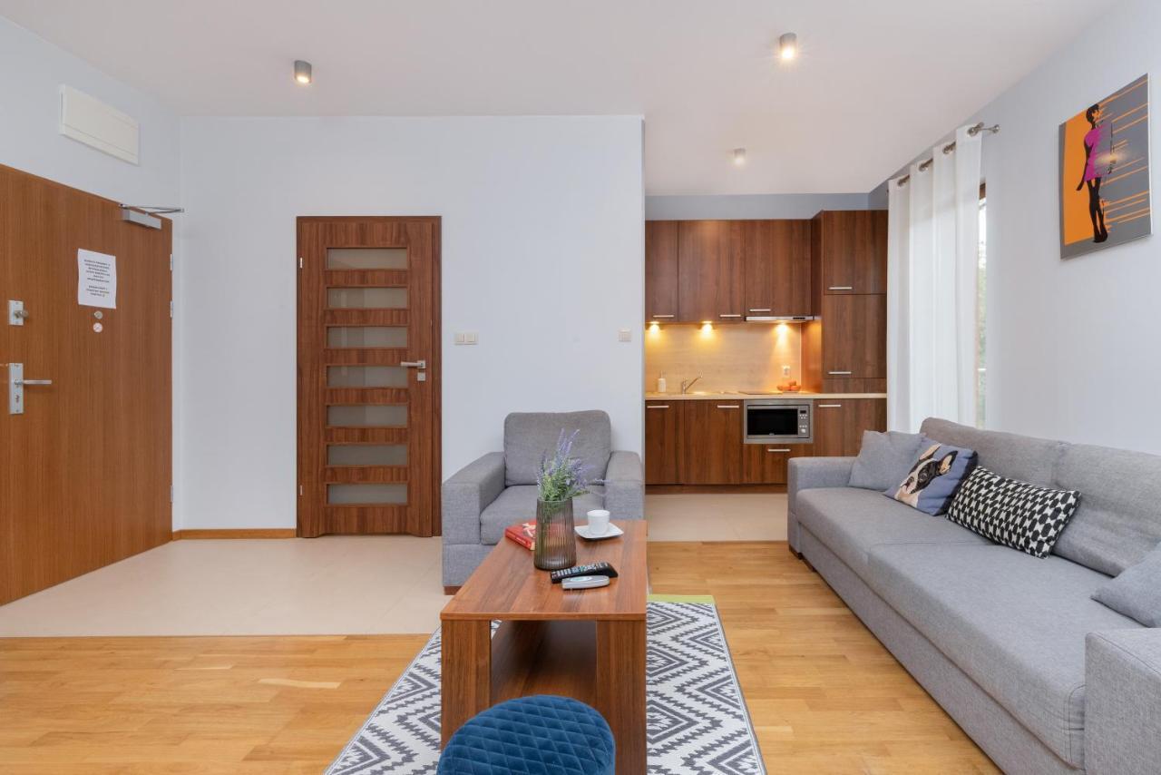 Villa 4 Pory Roku By Noclegi Renters Jastrzębia Góra المظهر الخارجي الصورة