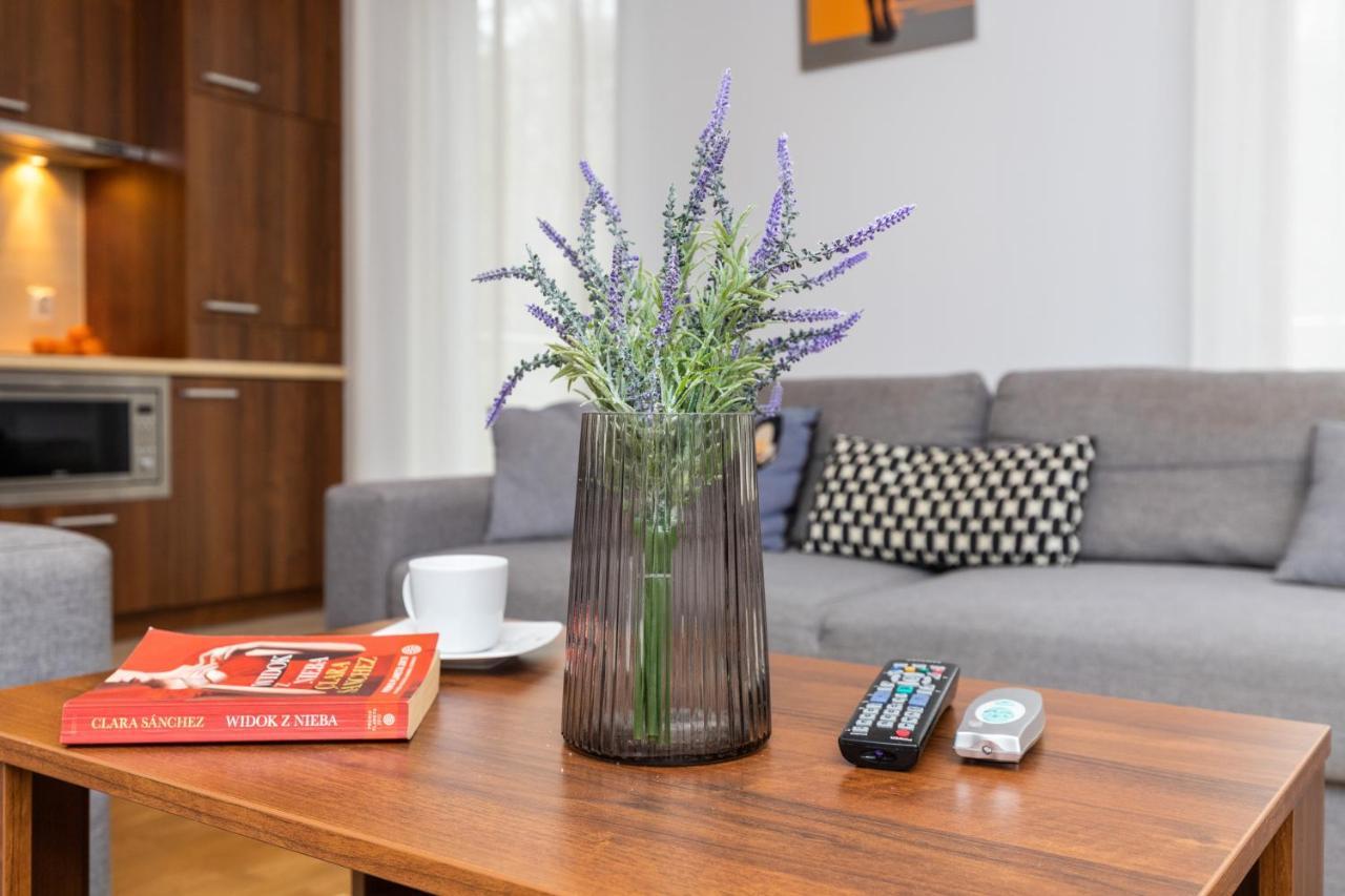 Villa 4 Pory Roku By Noclegi Renters Jastrzębia Góra المظهر الخارجي الصورة